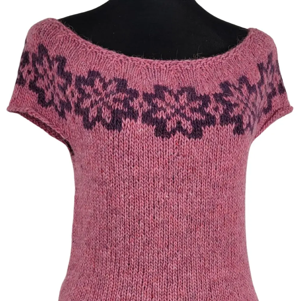 Islandsk sæt - Overdel og Nederdel mønster vist af top