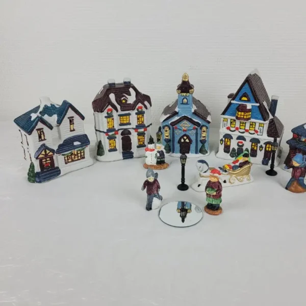 Julelandsby sæt fra siden
