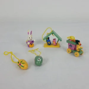 Ældre hænge træ påskepynt