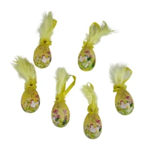 Påskeæg med fjerdekoration