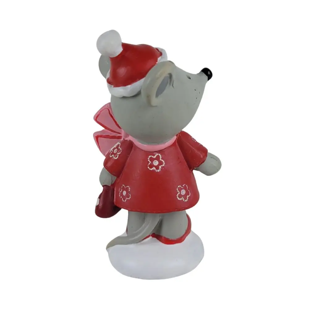 Julemus i rød kjole fra bagside