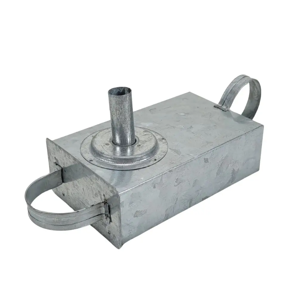 Metal lysestage med opbevaring